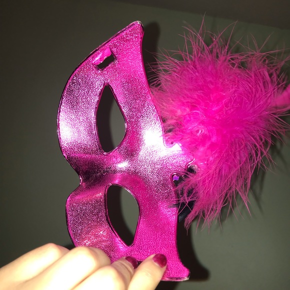 Mask - Picture 3 of 3